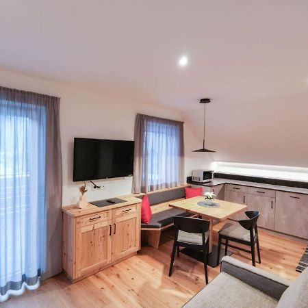 דירות ריסקונה Messna Living מראה חיצוני תמונה